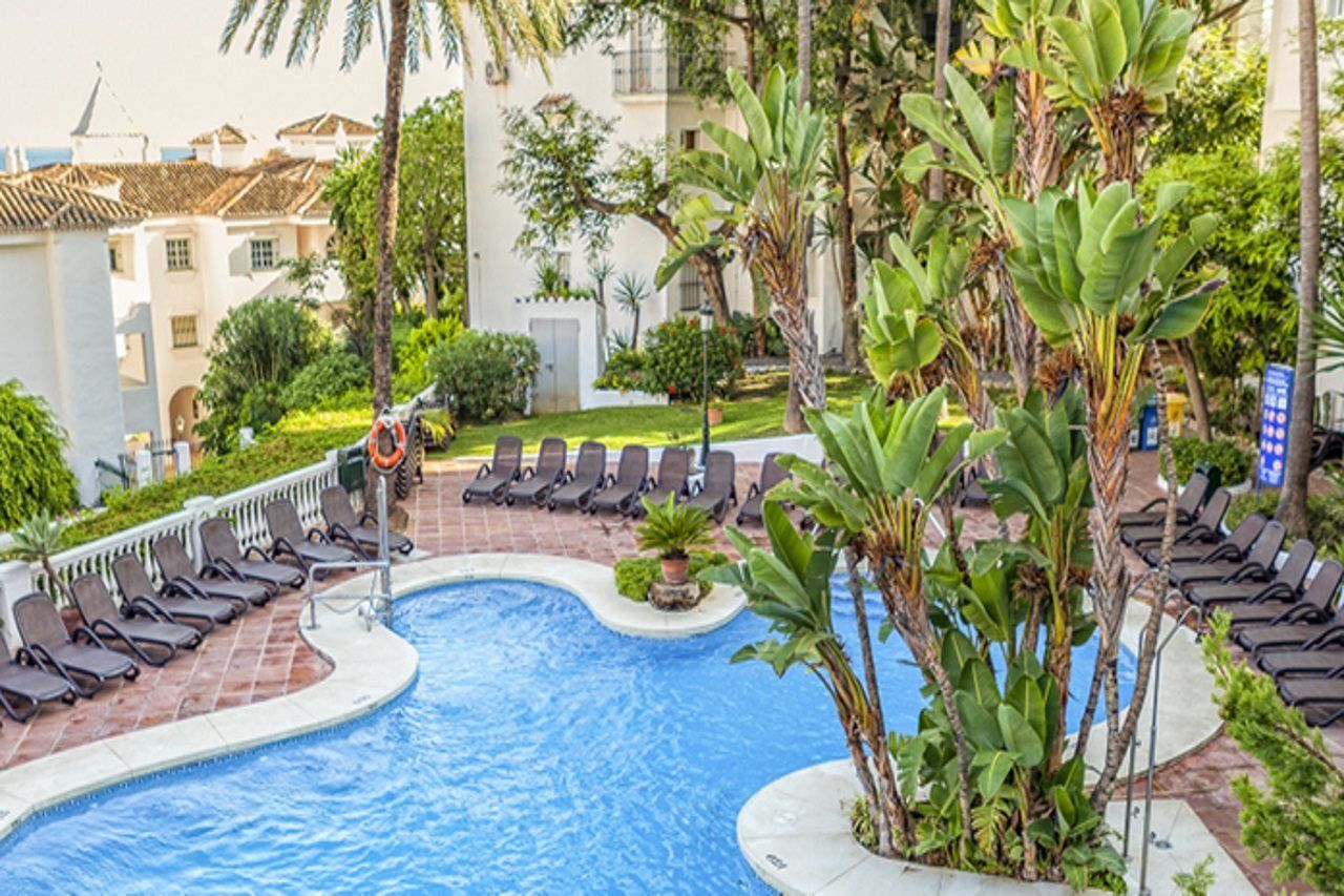 Royal Oasis Club At Pueblo Quinta Aparthotel Benalmadena Luaran gambar