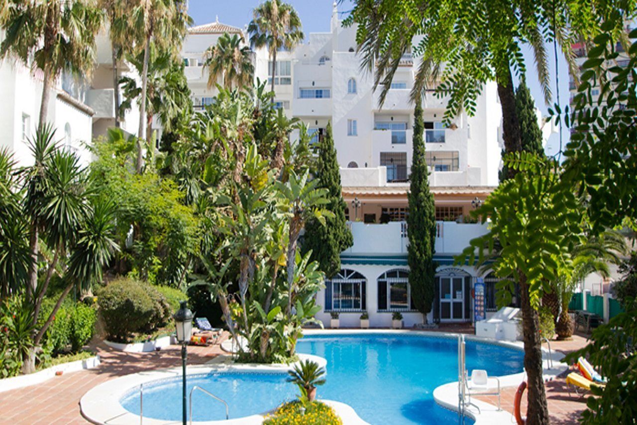 Royal Oasis Club At Pueblo Quinta Aparthotel Benalmadena Luaran gambar