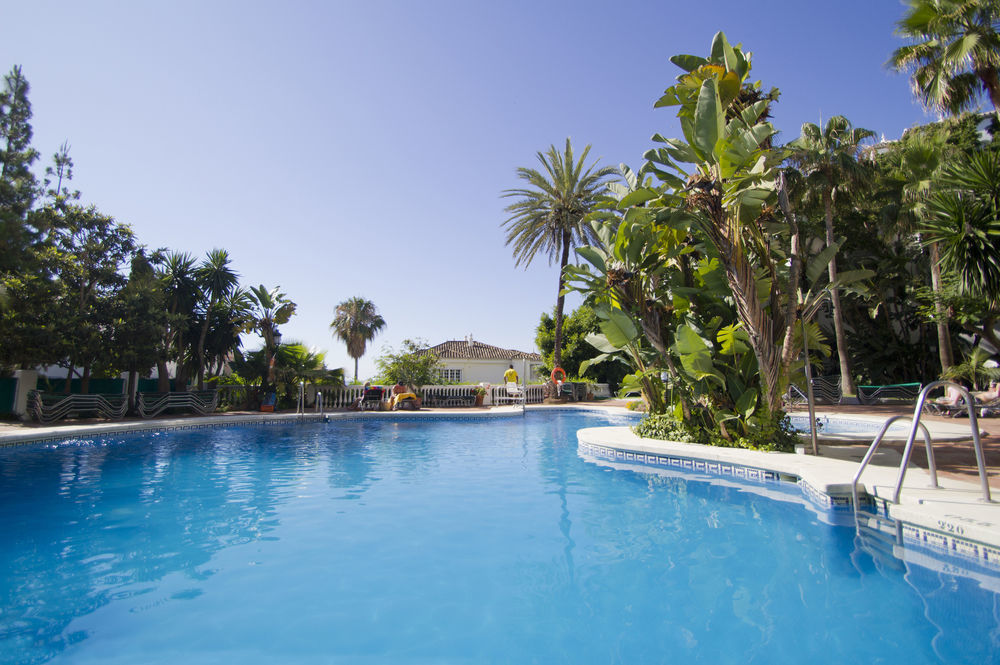 Royal Oasis Club At Pueblo Quinta Aparthotel Benalmadena Luaran gambar